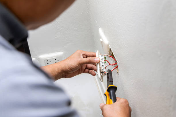Best Industrial Electrical Services  in Newburg, WI